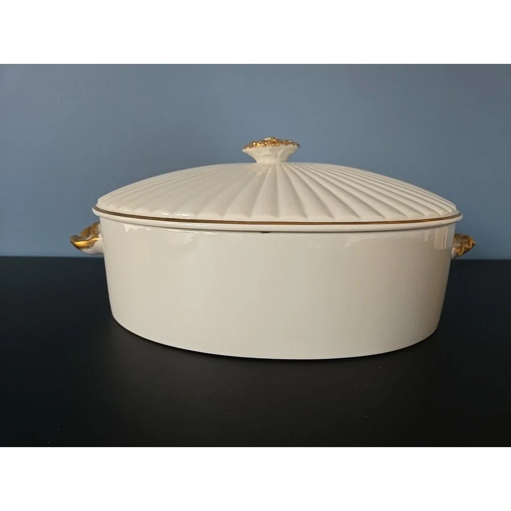Vintage Porcelain Golden Heirloom - Oval Covered Casserole Oven To Table‎